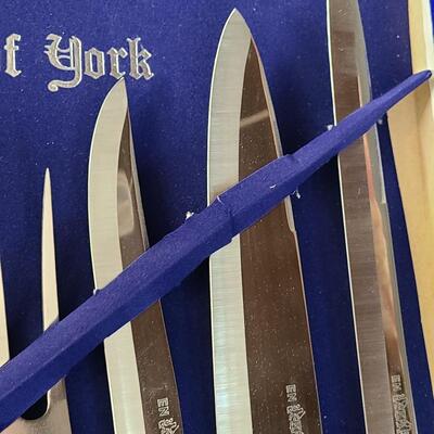 Lot 427: Prince of York Stainless Steel Knife/Cutlery Set