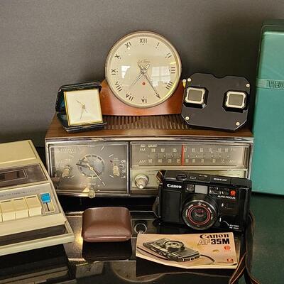 Lot 428: MCM Vintage GE Working Radio, Canon Camera and More