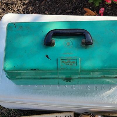 Lot 421: Vintage Fishing Supplies: Igloo Fishing Cooler, New Salt Water Reel and More