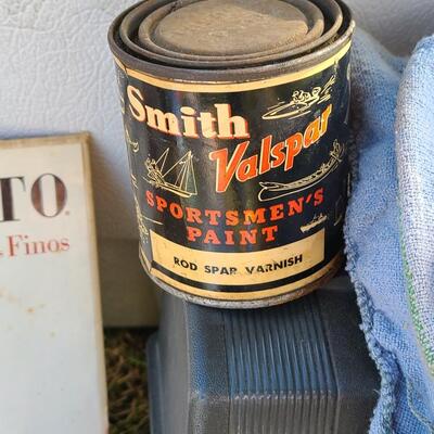Lot 421: Vintage Fishing Supplies: Igloo Fishing Cooler, New Salt Water Reel and More