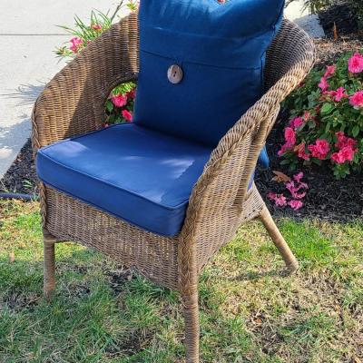 Lot 419: Natural Wicker Accent Chair