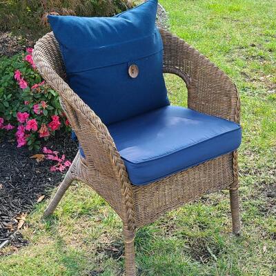 Lot 419: Natural Wicker Accent Chair