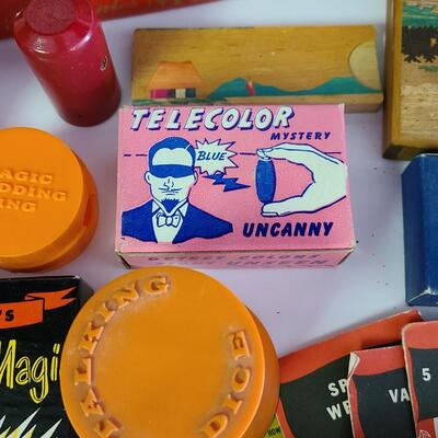 Lot 415: Large Lot of Vintage Magic Tricks and Sets (Adams' Collectibles Sets in Boxes)