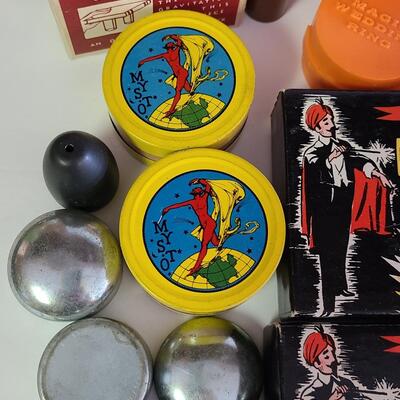 Lot 415: Large Lot of Vintage Magic Tricks and Sets (Adams' Collectibles Sets in Boxes)