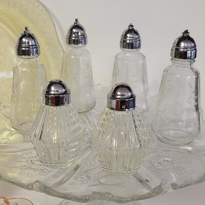 Lot 369: Vintage Glassware: Depression Glass, Cake Stand, Salt & Peppers