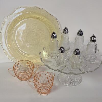 Lot 369: Vintage Glassware: Depression Glass, Cake Stand, Salt & Peppers