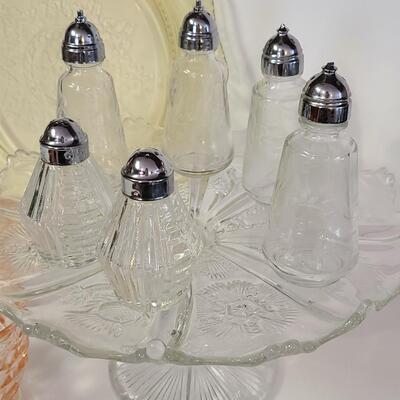 Lot 369: Vintage Glassware: Depression Glass, Cake Stand, Salt & Peppers