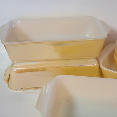 Lot 343: Vintage Fire King Bread Baking and Custard Dishes