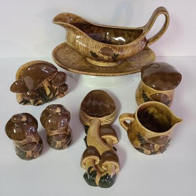 Lot 321: MCM Mushroom Kitchen Ware (Napkin Holder, S&P, Sugar/Creamer etc)