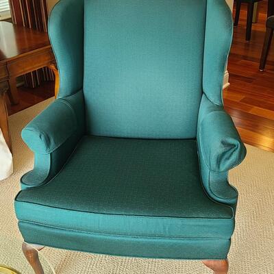 Lot 319: Evergreen Sherrill Accent Chair