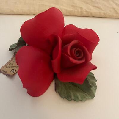 Red Capodimonte Rose