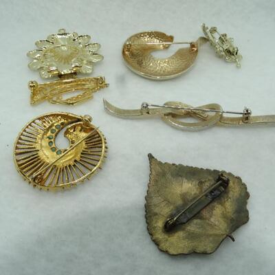 Gold Tone Brooch & Pin Lot