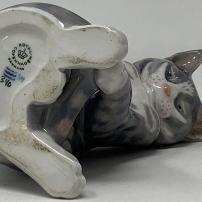 Grey Tabby Porcelain Figurine by Erik Nielsen for Royal Copenhagen 