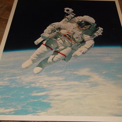 Vintage Astronaut in Space  - Image Card  - Astronaut Bruce McCandless II