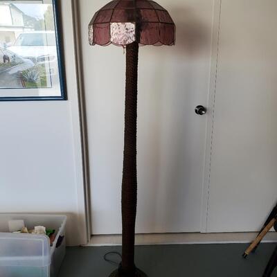 Wicker Floor Palm Lamp with Glass Tiffany Style Shade 4' Tall  Indoor or Outdoor Great Working Condition