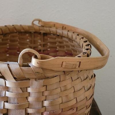 Lot 146: Primitive Wood Handle Gathering Basket