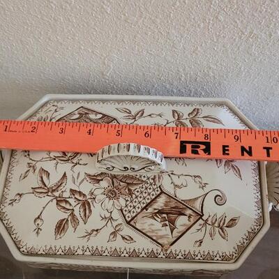 Lot 153: Antique Brown & White Transfer Ware - RIDGWAY, ARTHUR WOOD & W. & Co. HANLEY