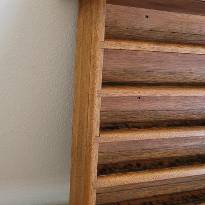 Lot 166: Antique Billard Balls Rack