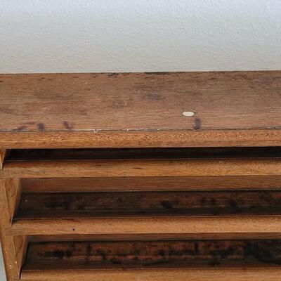 Lot 166: Antique Billard Balls Rack