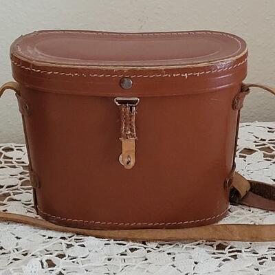 Lot 167: Targus Camera Case and ATCO Binoculars Case