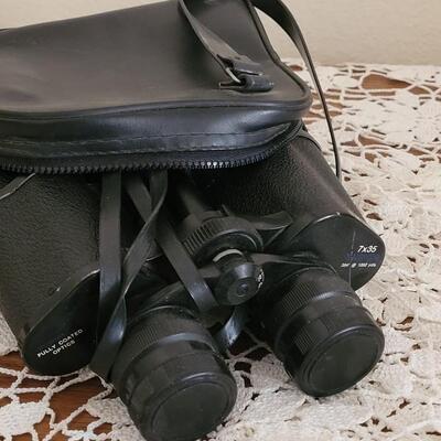 Lot 168: Bushnell Binoculars 7Ã—35