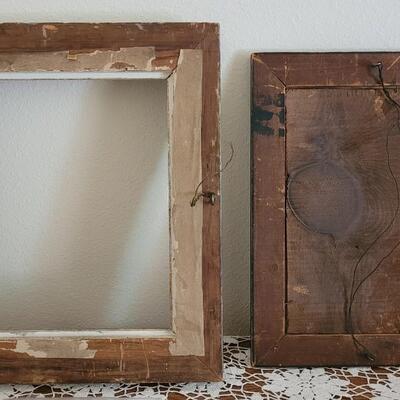 Lot 172: Antique Picture Frames Gilt and Black & White