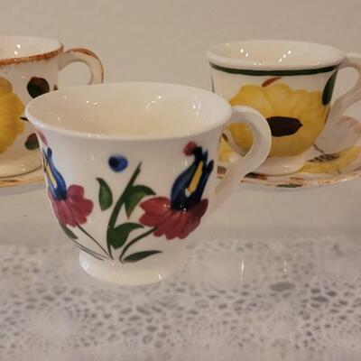Lot 176: Dimitasse & Tea Cups & Saucers