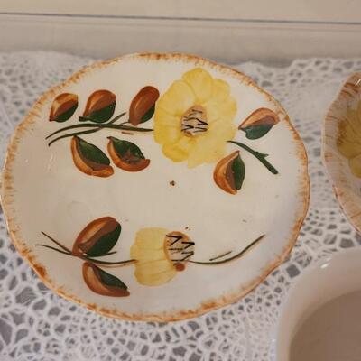 Lot 176: Dimitasse & Tea Cups & Saucers