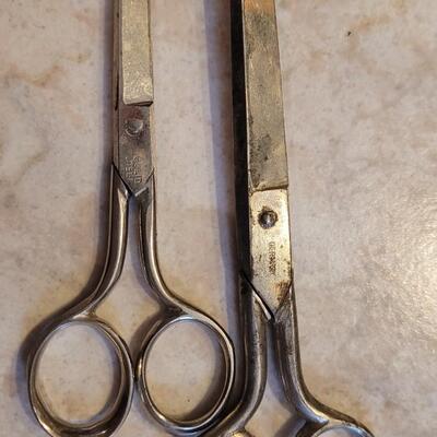 Lot 179: Vintage Metal Handle Scissors lot - Wiss, Farr, Germany