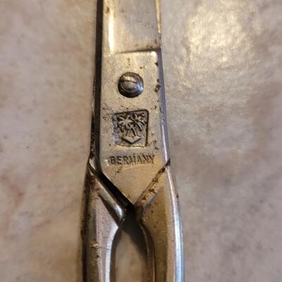 Lot 179: Vintage Metal Handle Scissors lot - Wiss, Farr, Germany