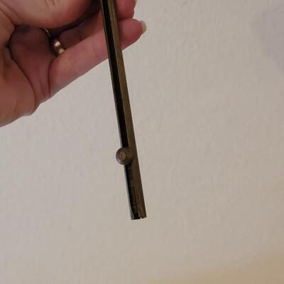 Lot 180: Vintage Tools - Great for Deco