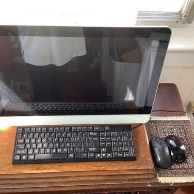 L708 Telikin PC with keyboard and mouse
