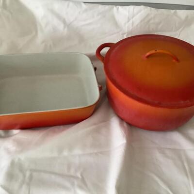 L727 Set of Vintage Orange Descoware Cast Iron Pots