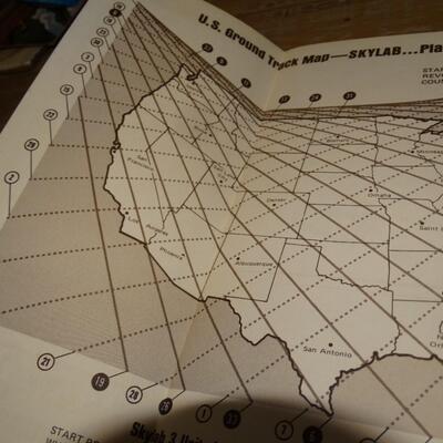 Skylab - US Ground Track Map & Mission Timeline Highlights  Brochure