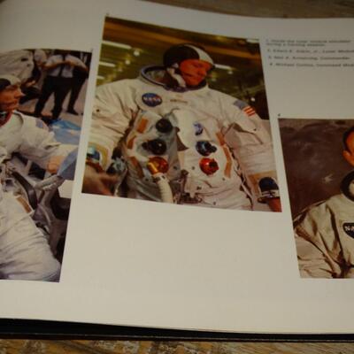 In The Decade Mission To The Moon Vintage 1969 Booklet & Man In Space