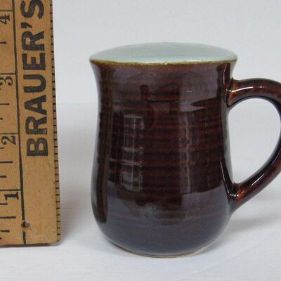 1940s Red Wing Bakeware Oomph Shaker