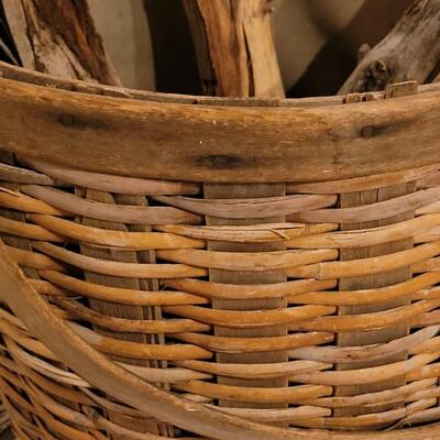 Lot 190: Antique Primitive Gathering Basket With Wood Handle & Rim