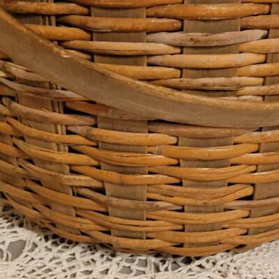 Lot 190: Antique Primitive Gathering Basket With Wood Handle & Rim