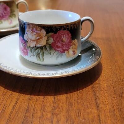 Lot 193: (3) Three Crown China Tea Cups & Saucers - Made in Germany
