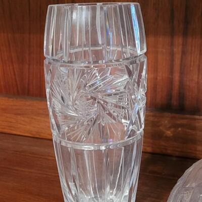 Lot 195: Crystal Vase Lot