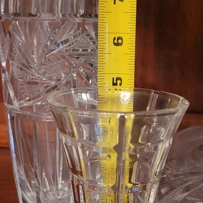 Lot 195: Crystal Vase Lot