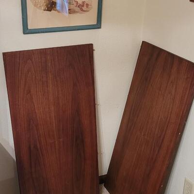 Lot 203: Mid Century Modern FOUNDERS American Walnut Dining Table with 2 Leaves and 4 Black Leather Seat Cane Back Chairs