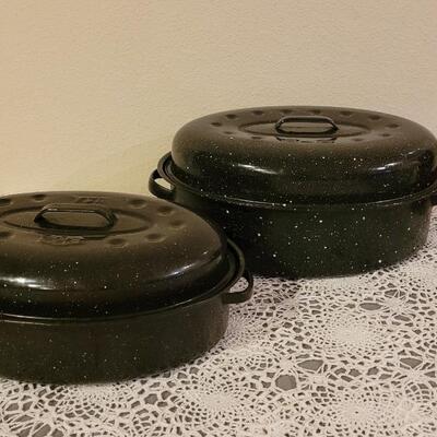 Lot 206: (2) Enamel Roasters