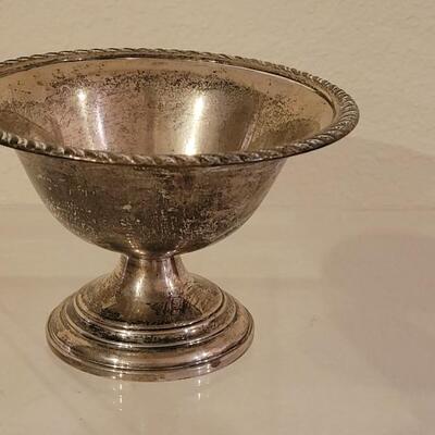 Lot 207: Vintage Weighted Sterling Candy Dish