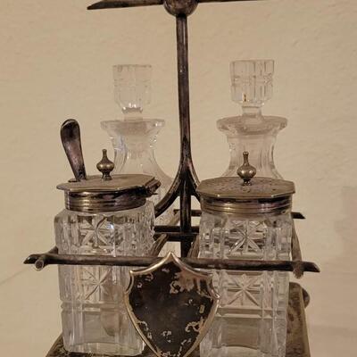 Lot 209: Antique 1800's EPNS & Crystal Cruet Set