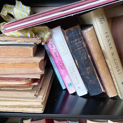 LOT#31D: Bookshelf with Antique Books