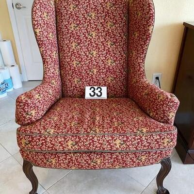 LOT#33D: Vintage Wing Chair