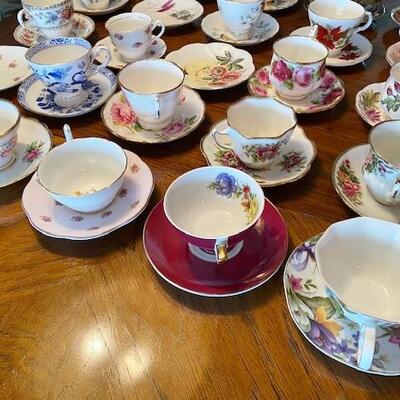 LOT#75D: Cup and Saucer Lot