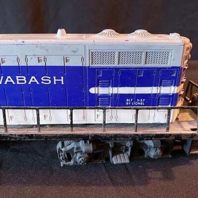 LOT#87D: Lionel Lot #2
