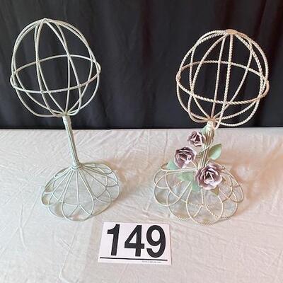LOT#149D: Hat Stand Lot